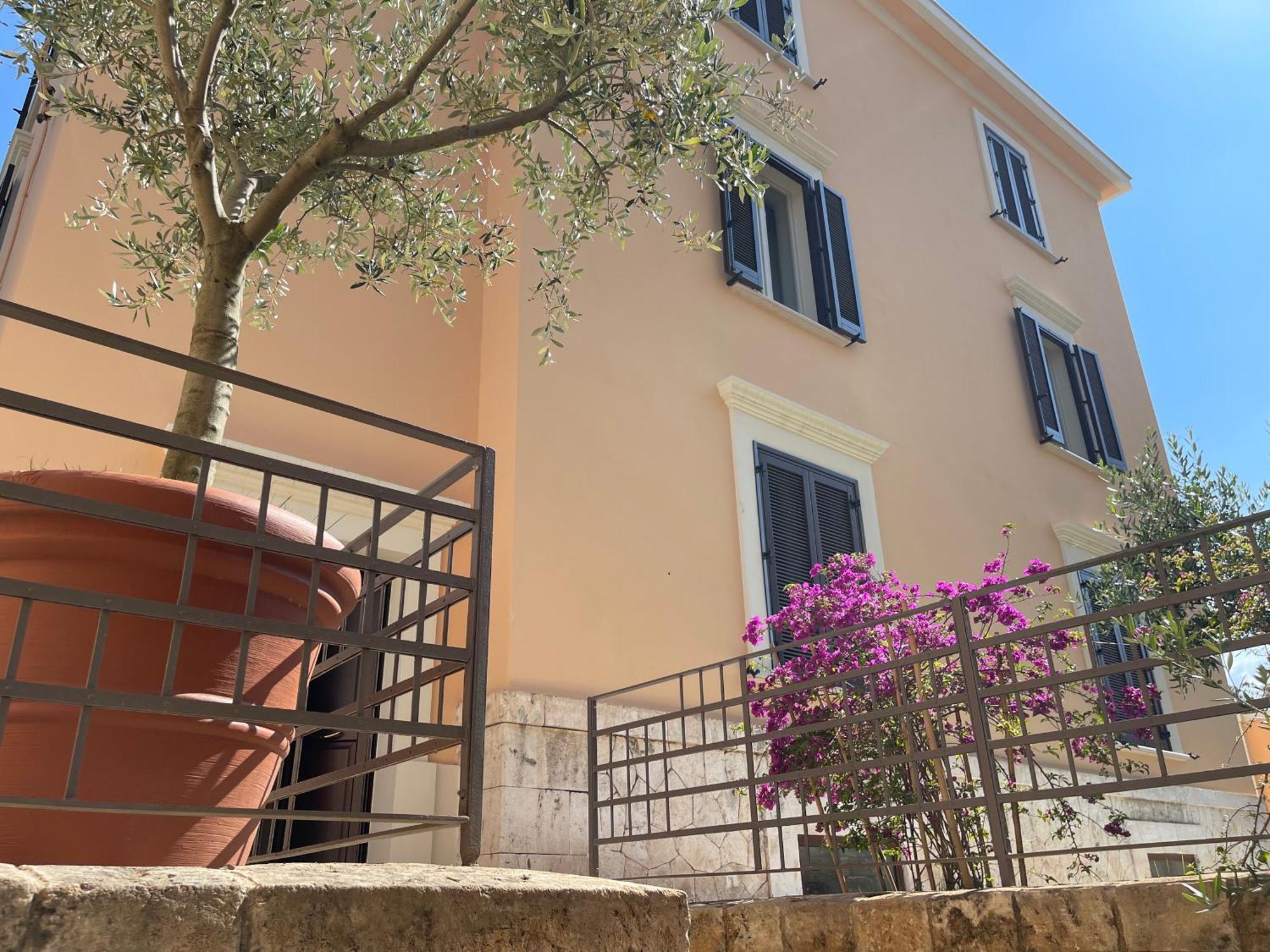 Palazzo Pitagora Hotel Taranto Kültér fotó