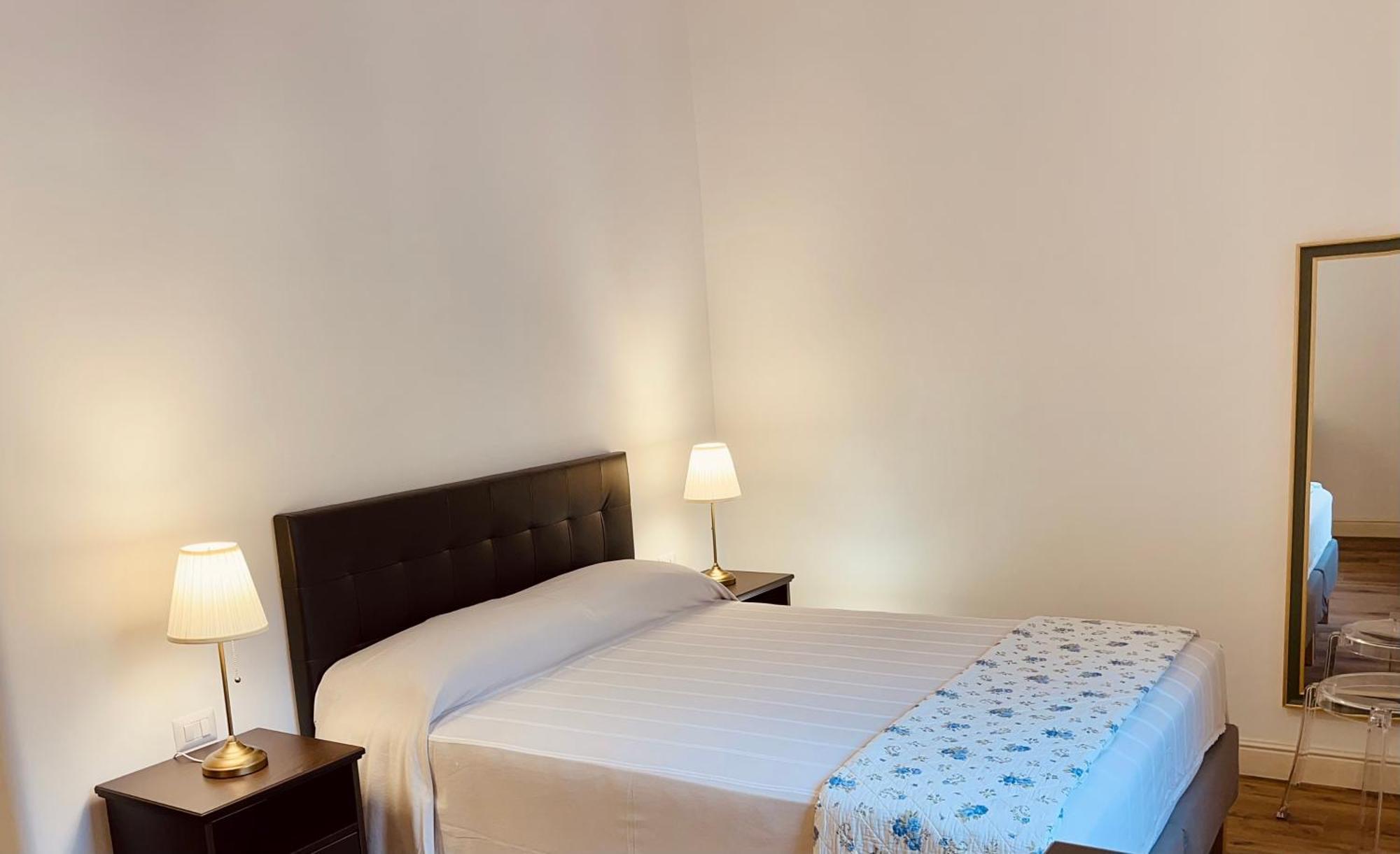 Palazzo Pitagora Hotel Taranto Kültér fotó