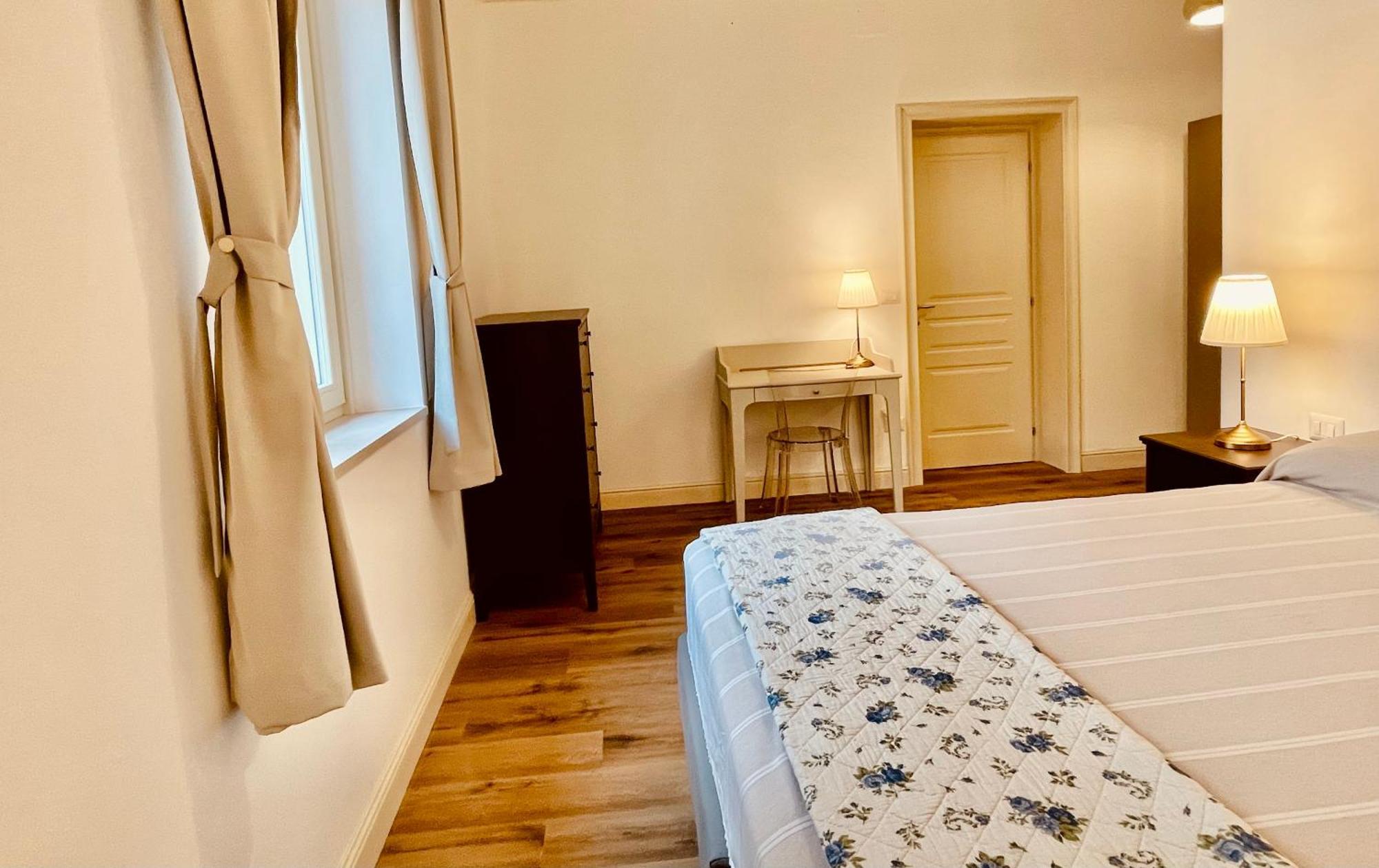 Palazzo Pitagora Hotel Taranto Kültér fotó