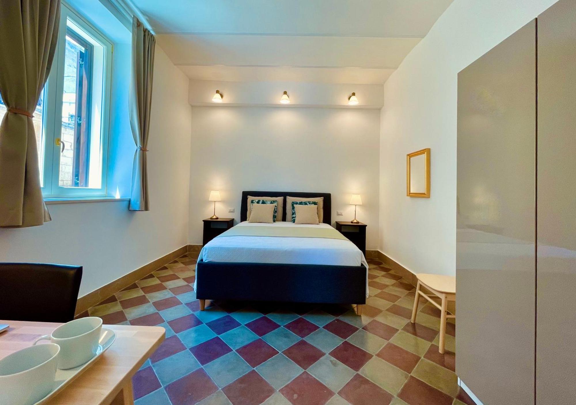 Palazzo Pitagora Hotel Taranto Kültér fotó